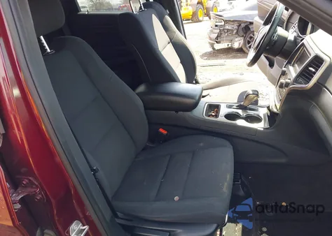 2016 Jeep Grand Cherokee Laredo из США, поврежденный, VIN 1C4RJFAG7GC351094